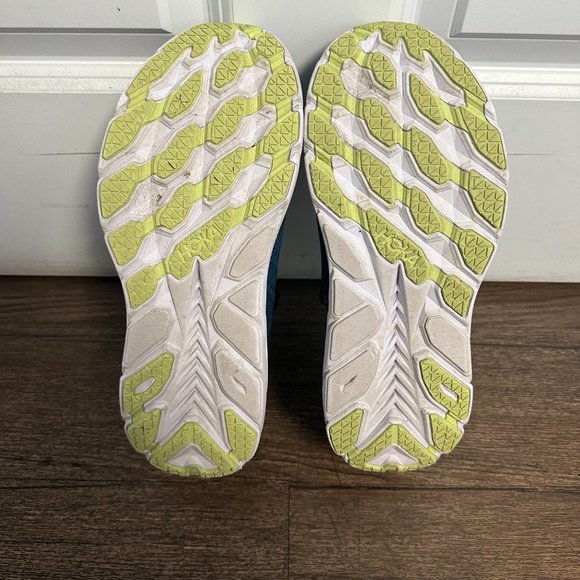 HOKA One One Clifton 8 Coral Blue Running Shoes - Picture 6 of 6